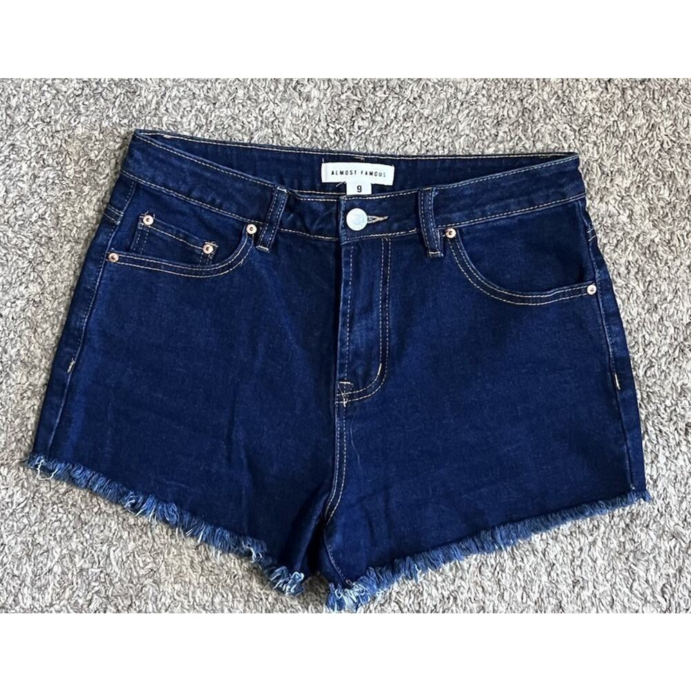 Almost Famous Jean Shorts Womens 9 High Rise Dark Denim Cut Off Fringe Retro